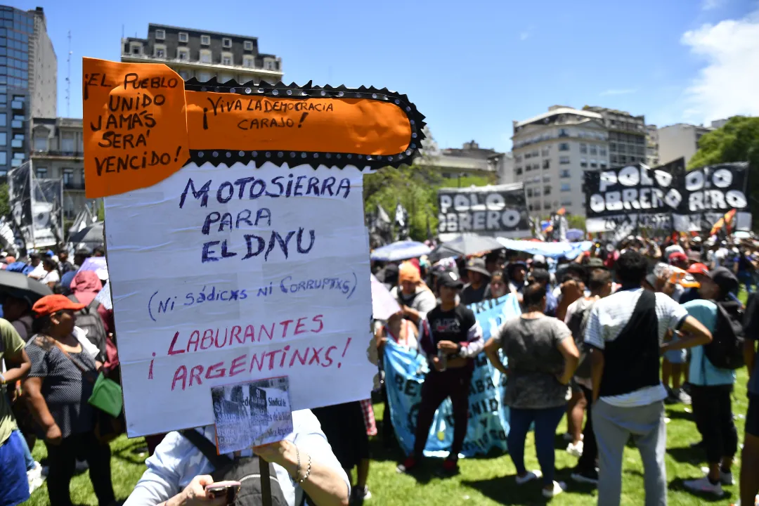 Marcha de la CGT contra el DNU de Milei 3.JPG