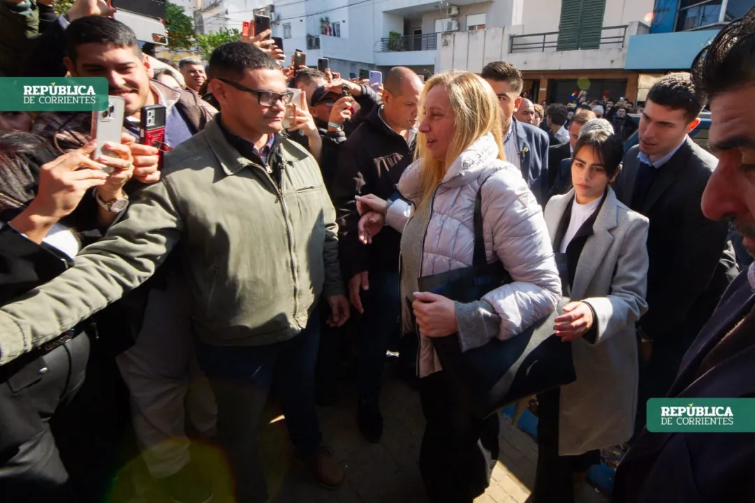 Inauguración de la sede de La Libertad Avanza en Corrientes, Karina Milei, Martín Menem 3.jpeg