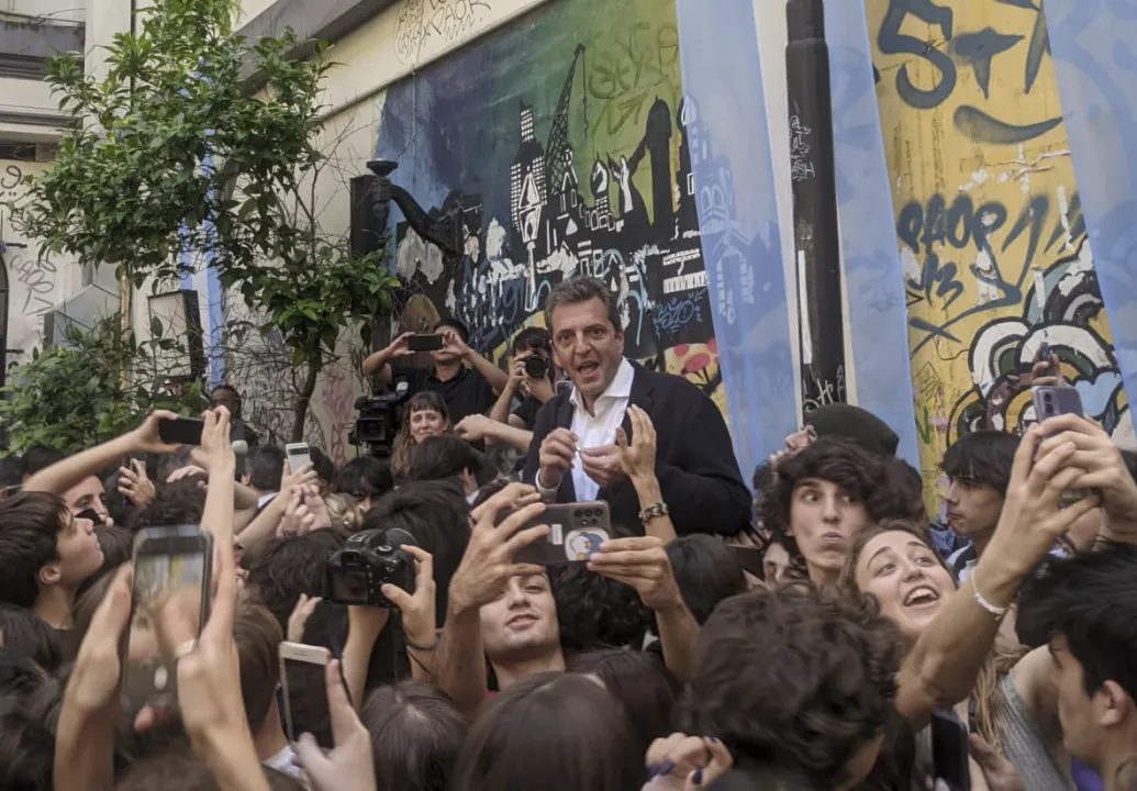 Massa cerró su campaña.jpg