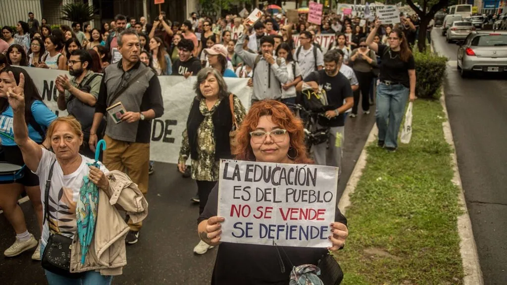 Marcha en Santiago del Estero 2.jpg